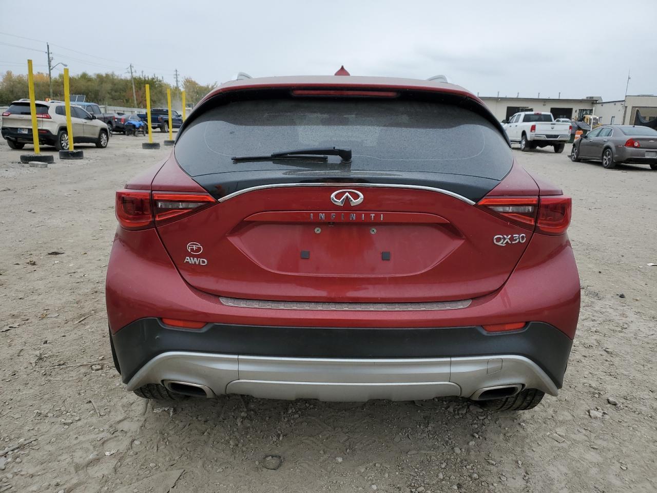 2017 Infiniti Qx30 Premium - Image 6