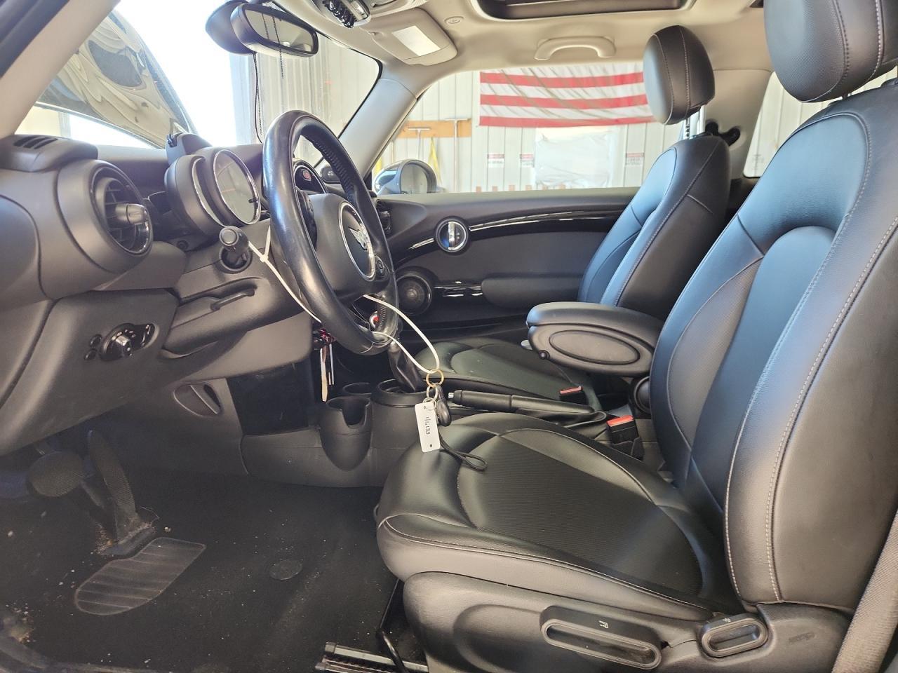 2017 Mini Cooper - Image 7