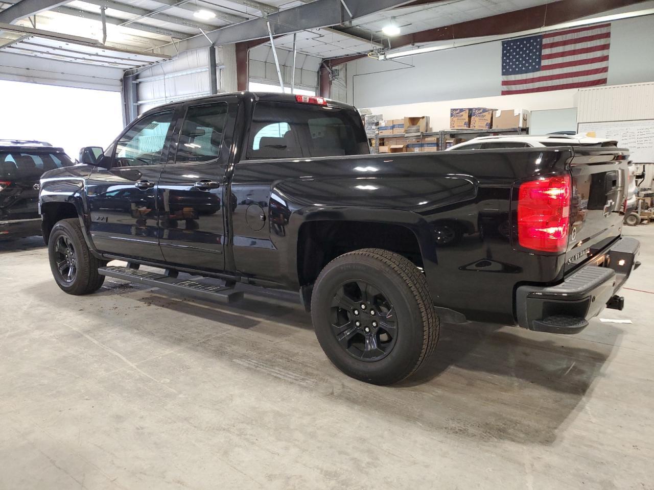 2016 Chevrolet Silverado K1500 Lt - Image 2