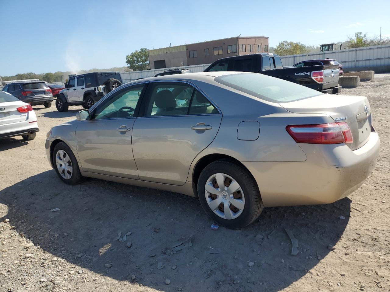 2007 Toyota Camry Ce - Фото 2