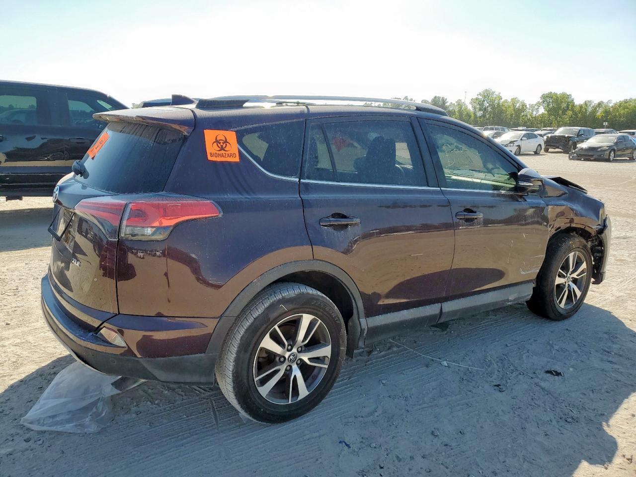 2018 Toyota Rav4 Adventure - Фото 3