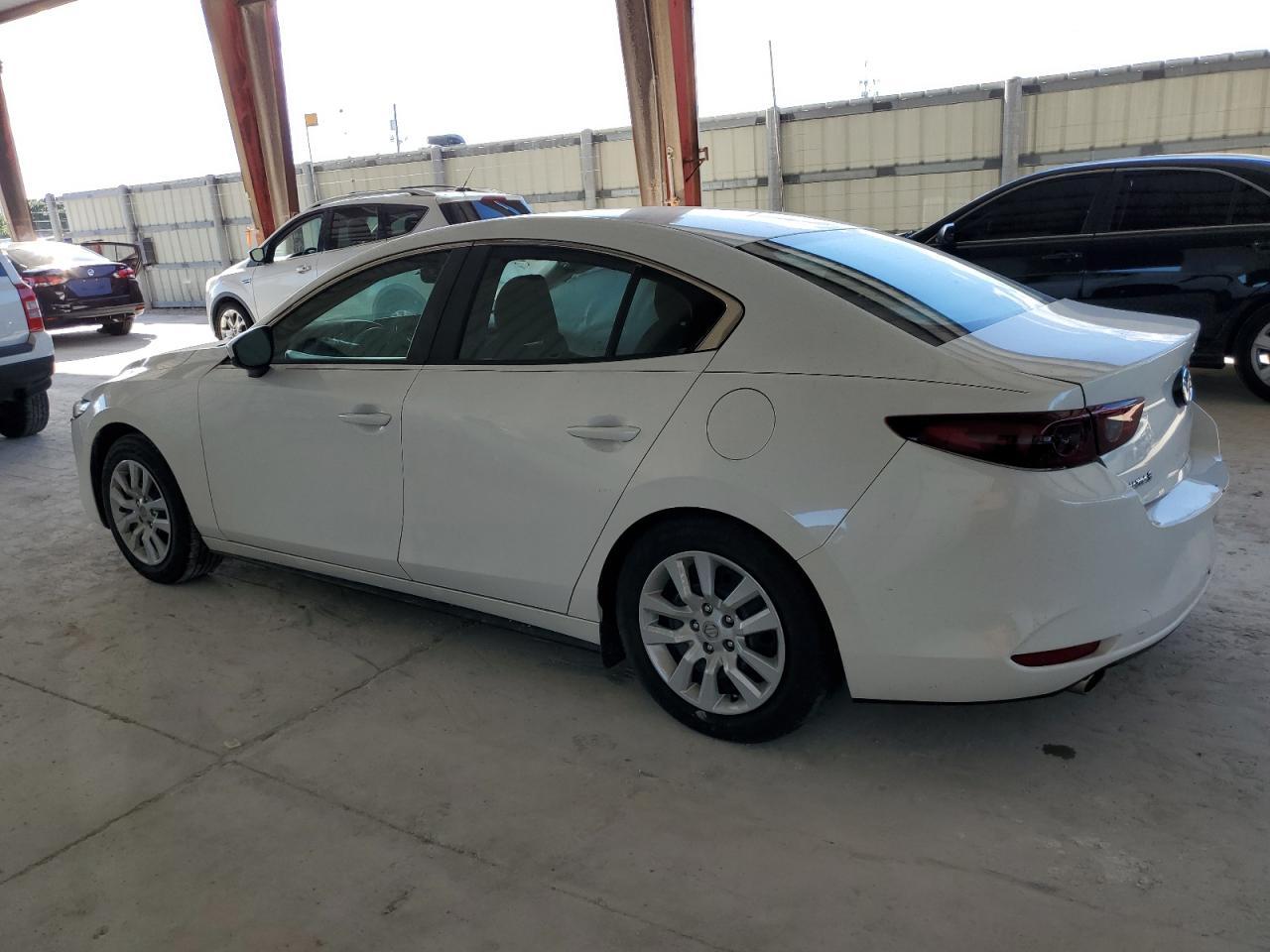 2020 Mazda 3 - Фото 2