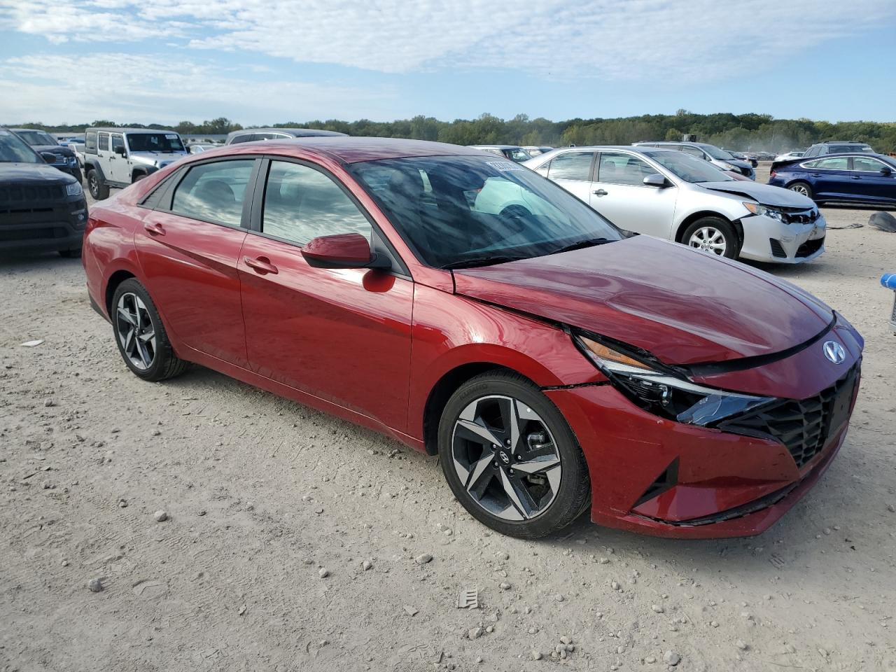 2023 Hyundai Elantra Sel - Фото 4