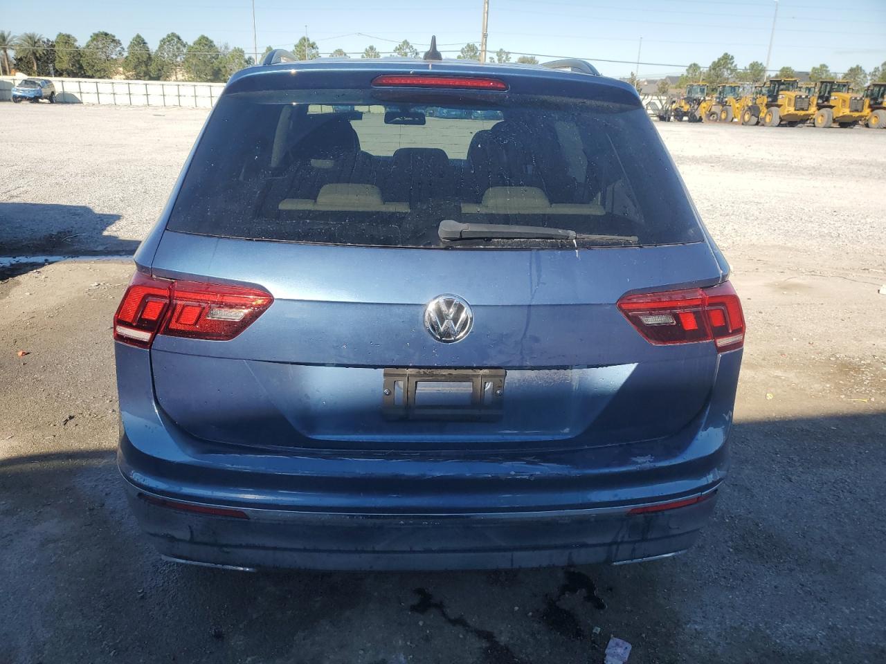 2018 Volkswagen Tiguan Se - Фото 6