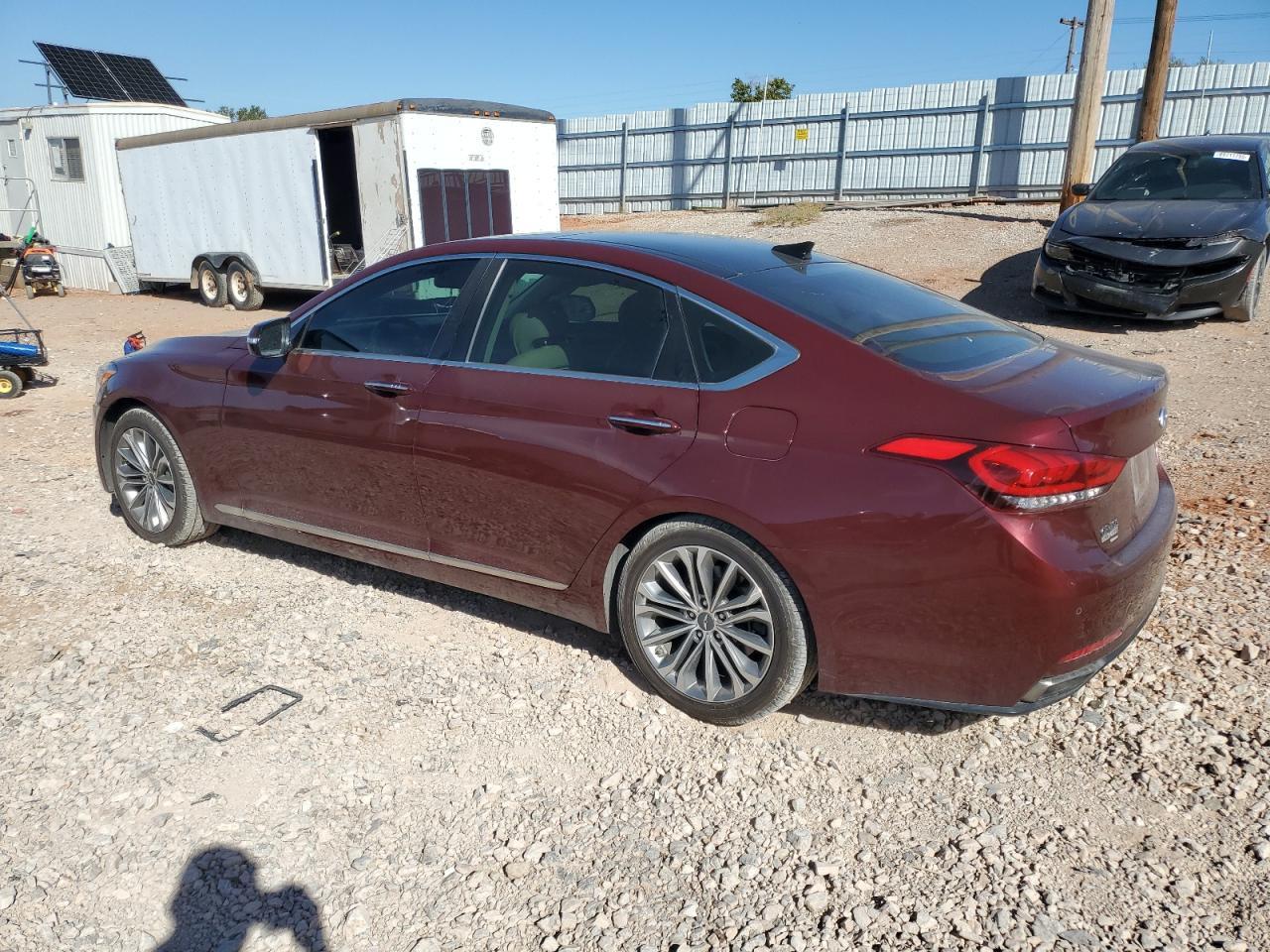 2015 Hyundai Genesis 3.8L - Фото 2