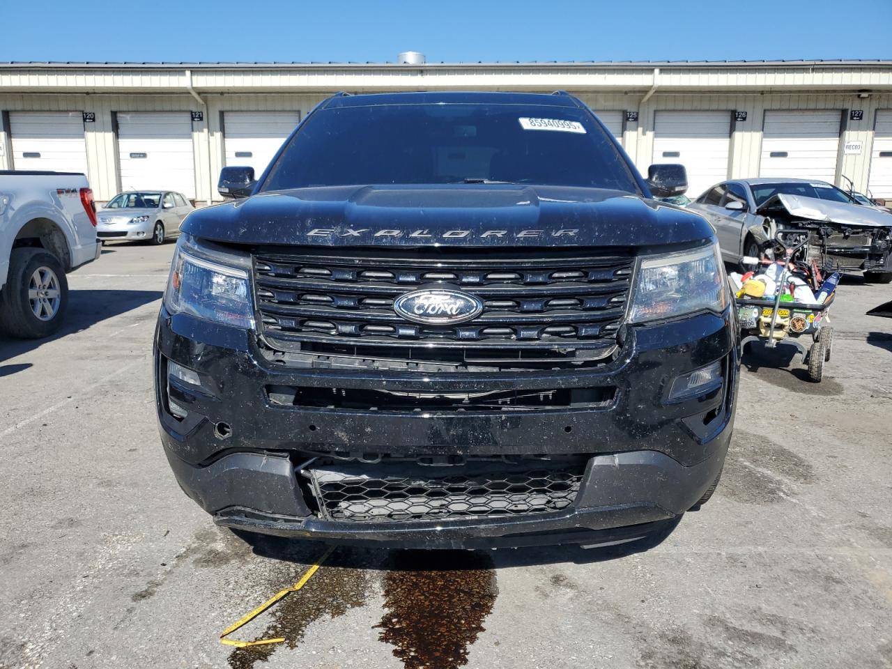 2017 Ford Explorer Sport - Фото 5