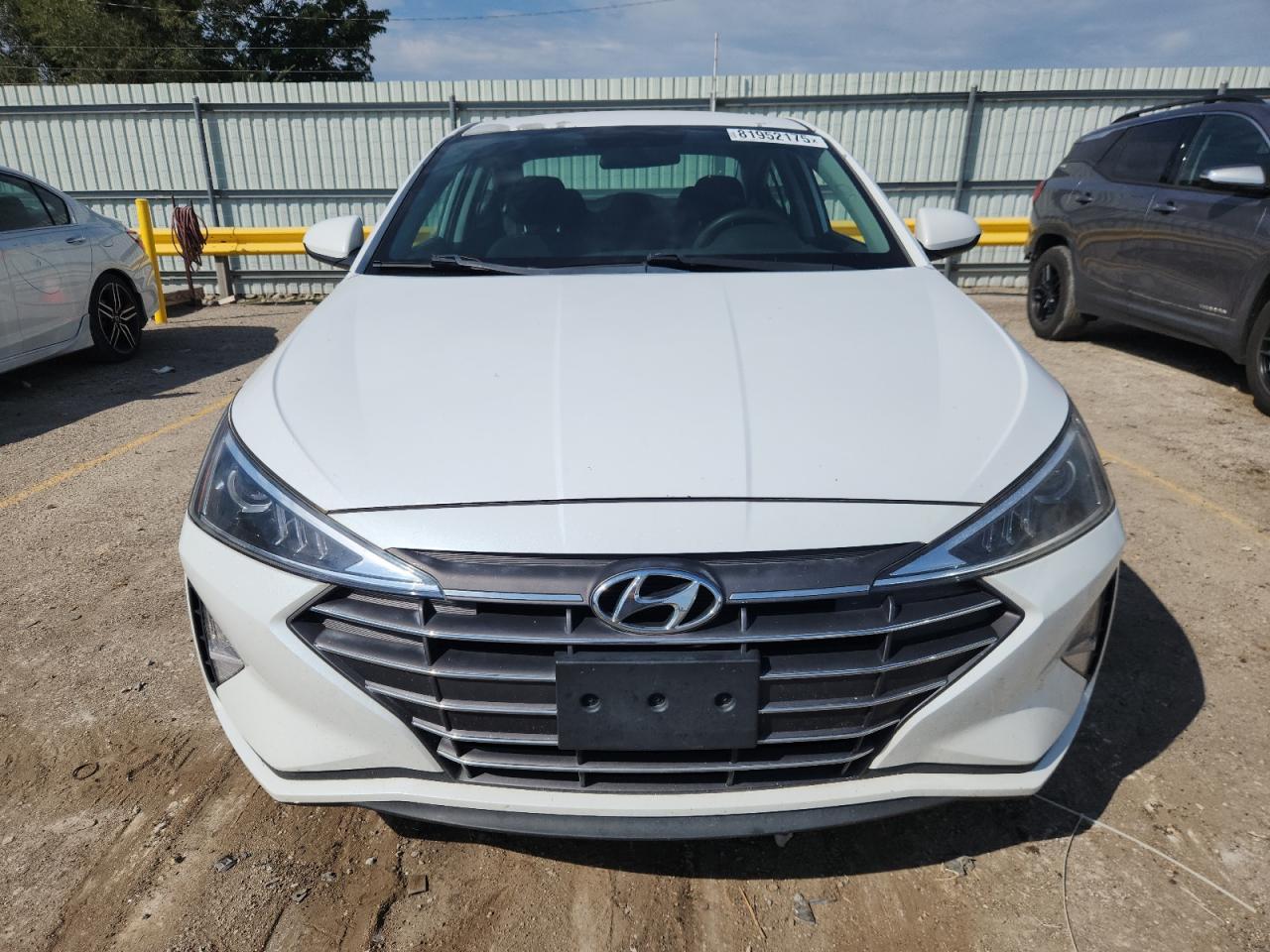 2019 Hyundai Elantra Se - Image 5
