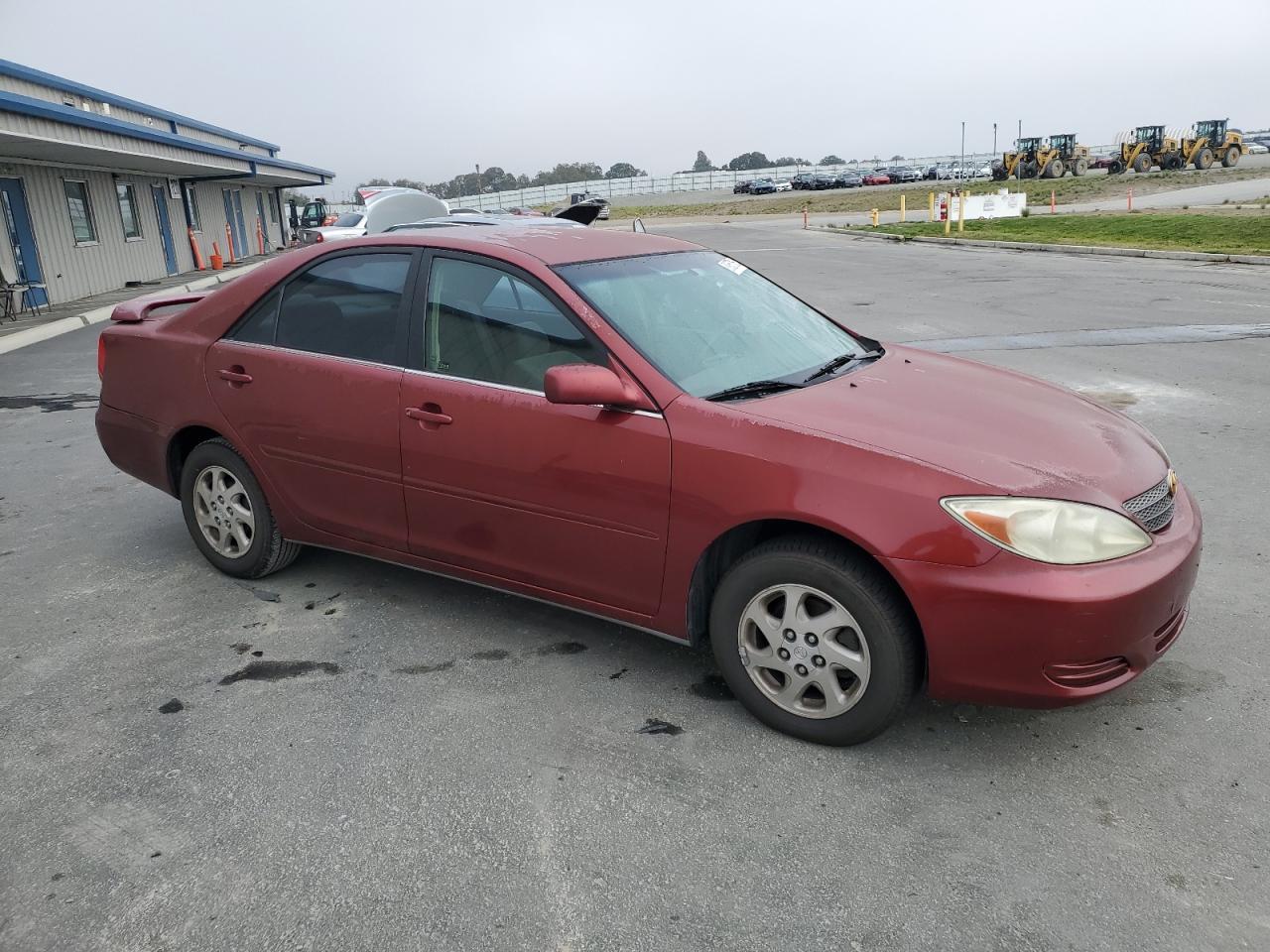 2002 Toyota Camry Le - Image 4