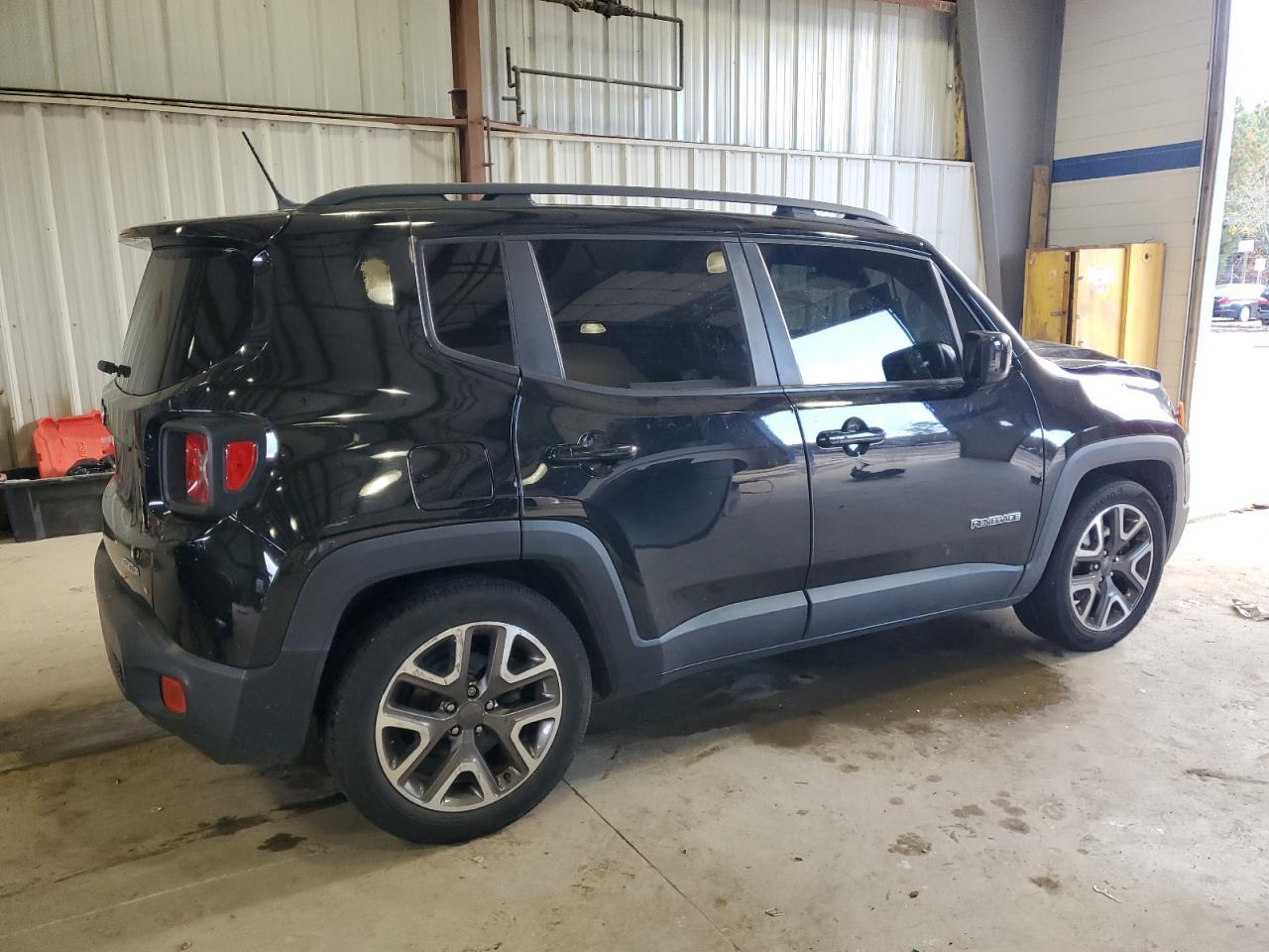 2017 Jeep Renegade Latitude - Фото 3