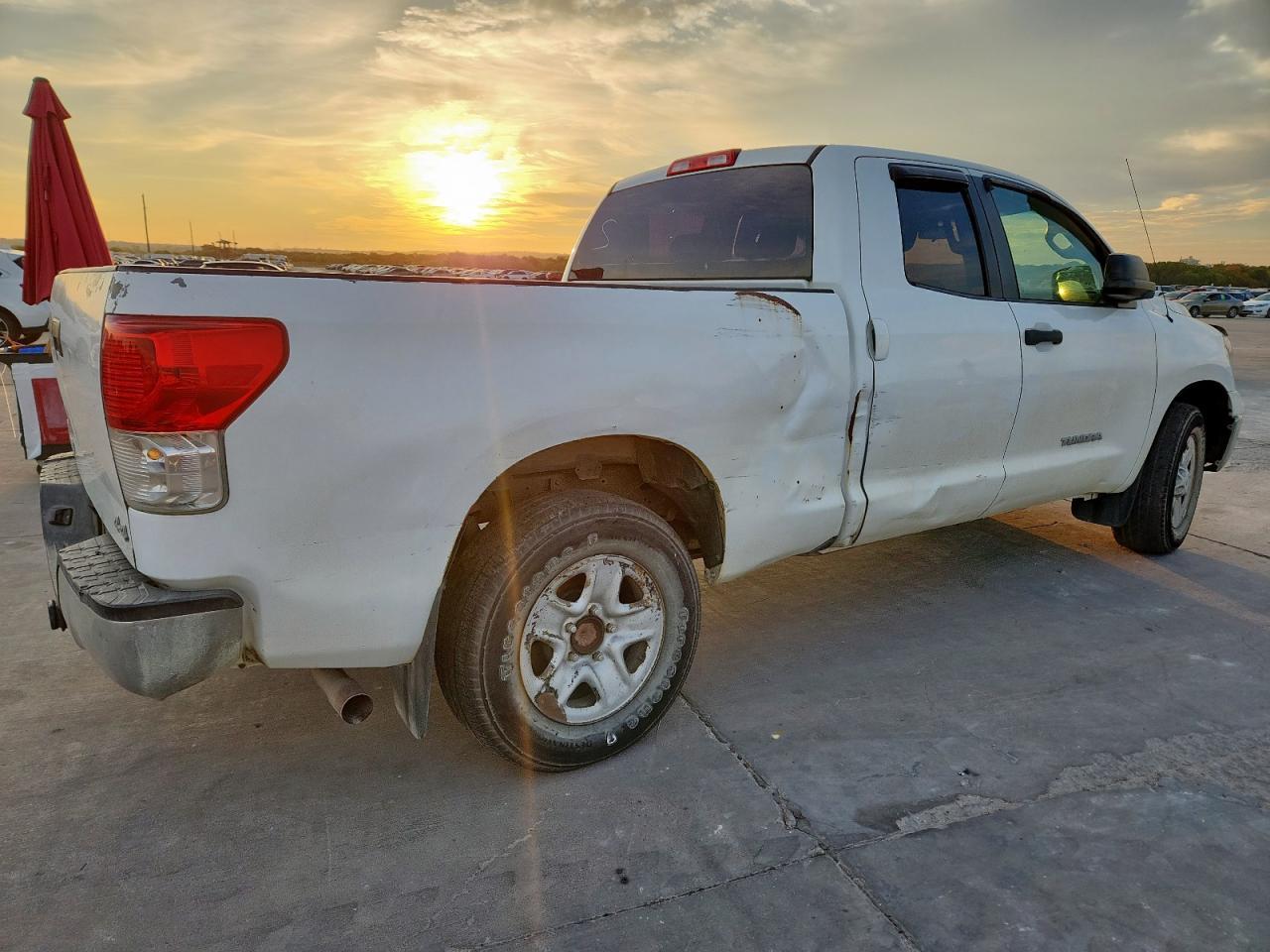 2012 Toyota Tundra Double Cab Sr5 - Фото 3