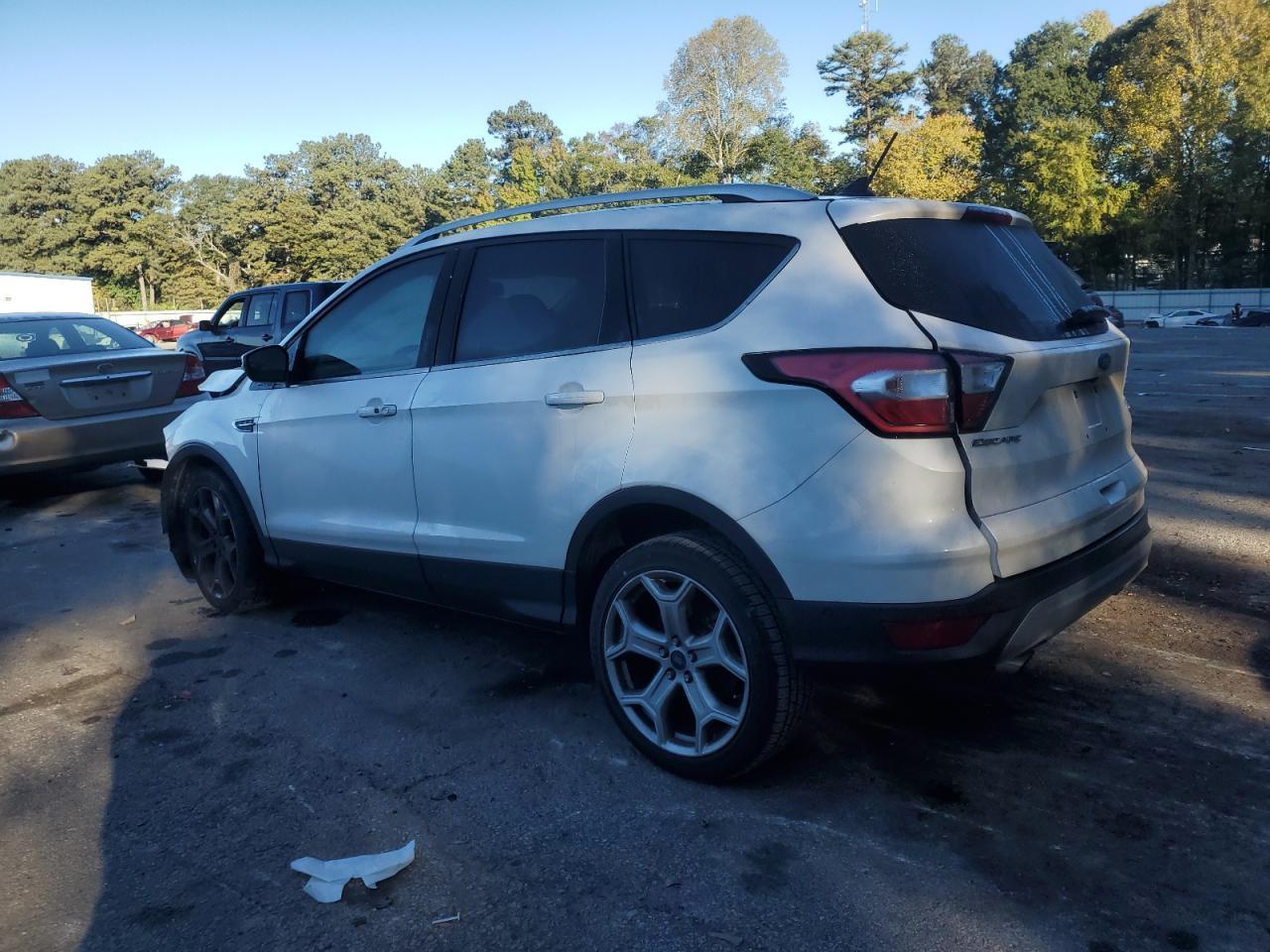 2018 Ford Escape Titanium - Фото 2