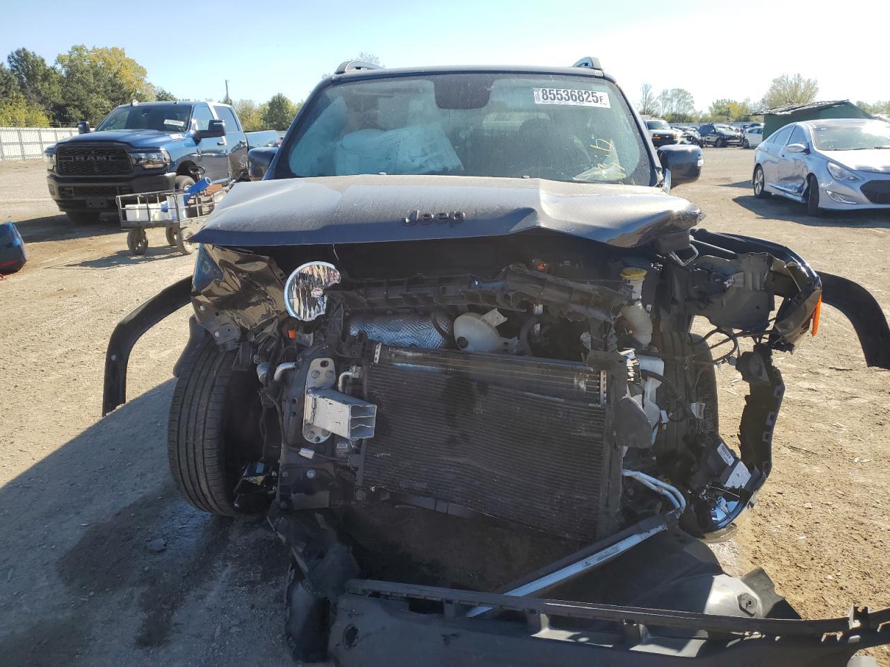 2016 Jeep Renegade Latitude - Фото 5