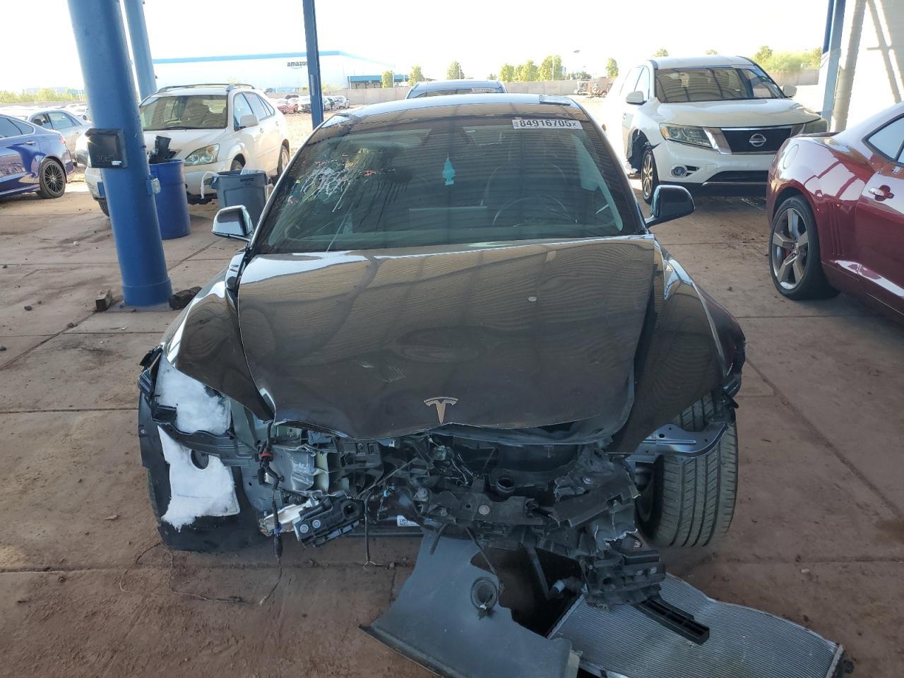 2024 Tesla Model 3 - Image 5