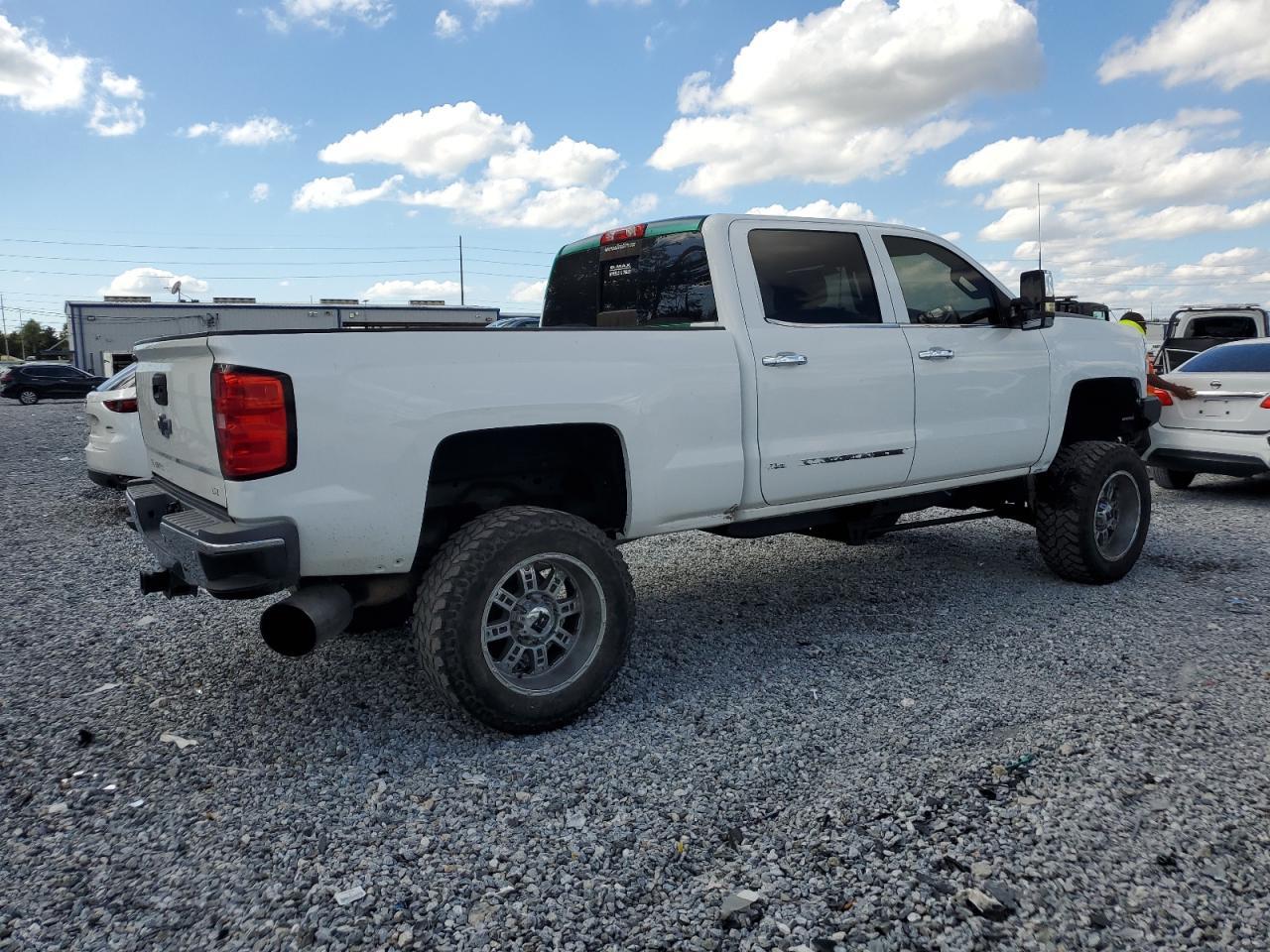 2015 Chevrolet Silverado K2500 Heavy Duty Ltz - Фото 3