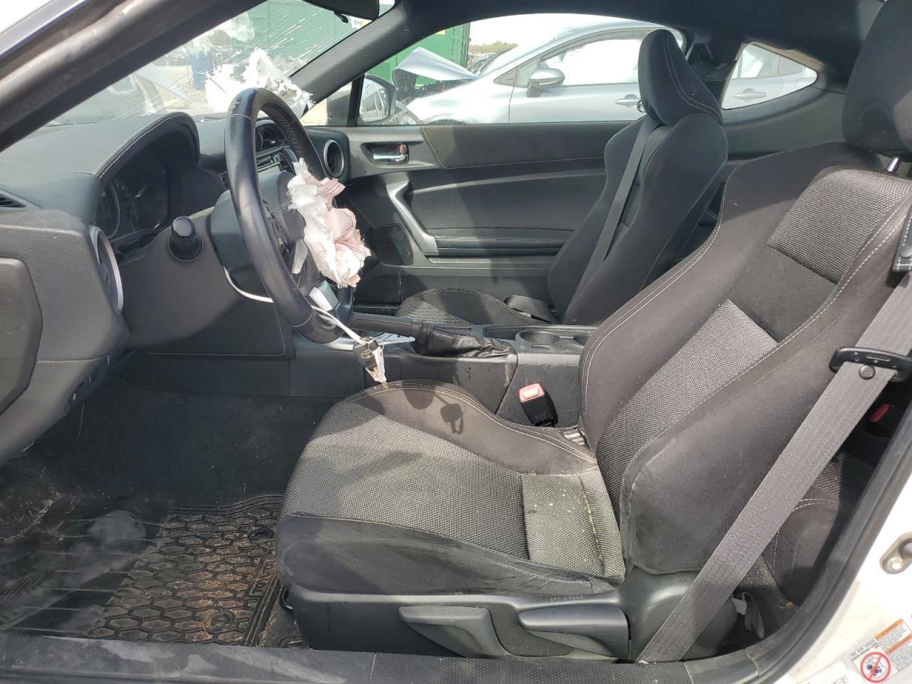 2017 Toyota 86 Base - Image 7