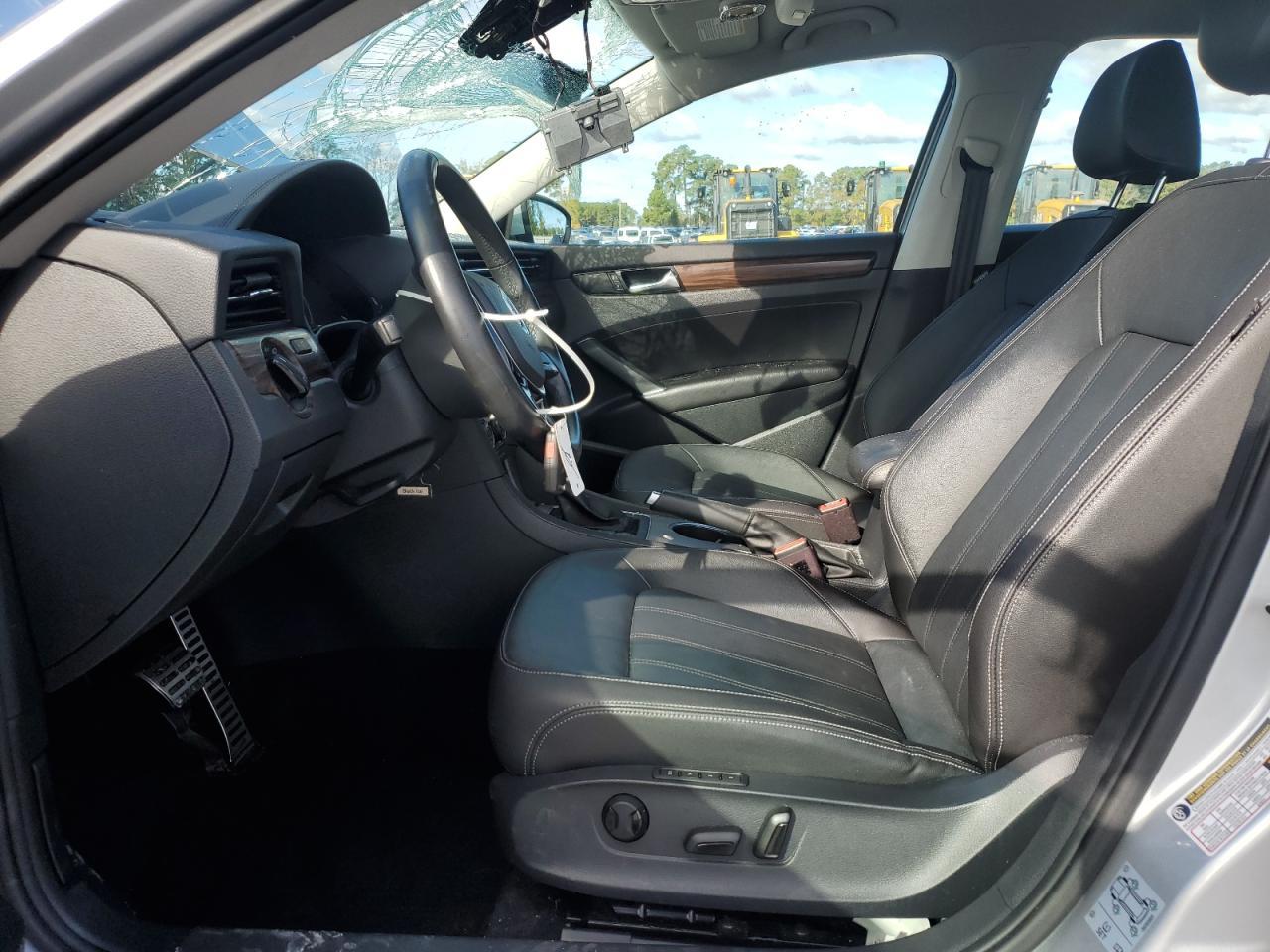 2020 Volkswagen Passat Sel - Фото 7