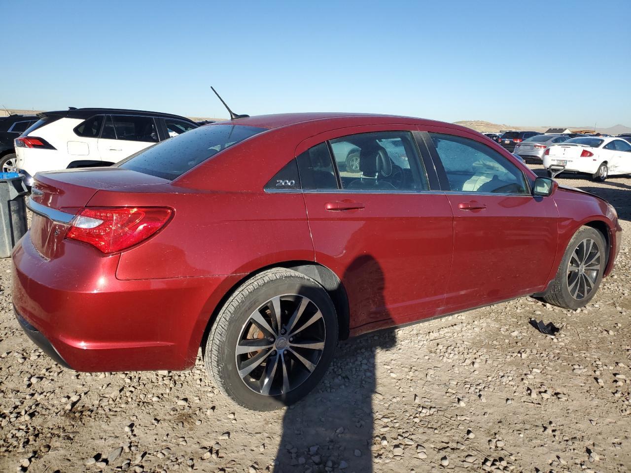 2013 Chrysler 200 Limited - Фото 3