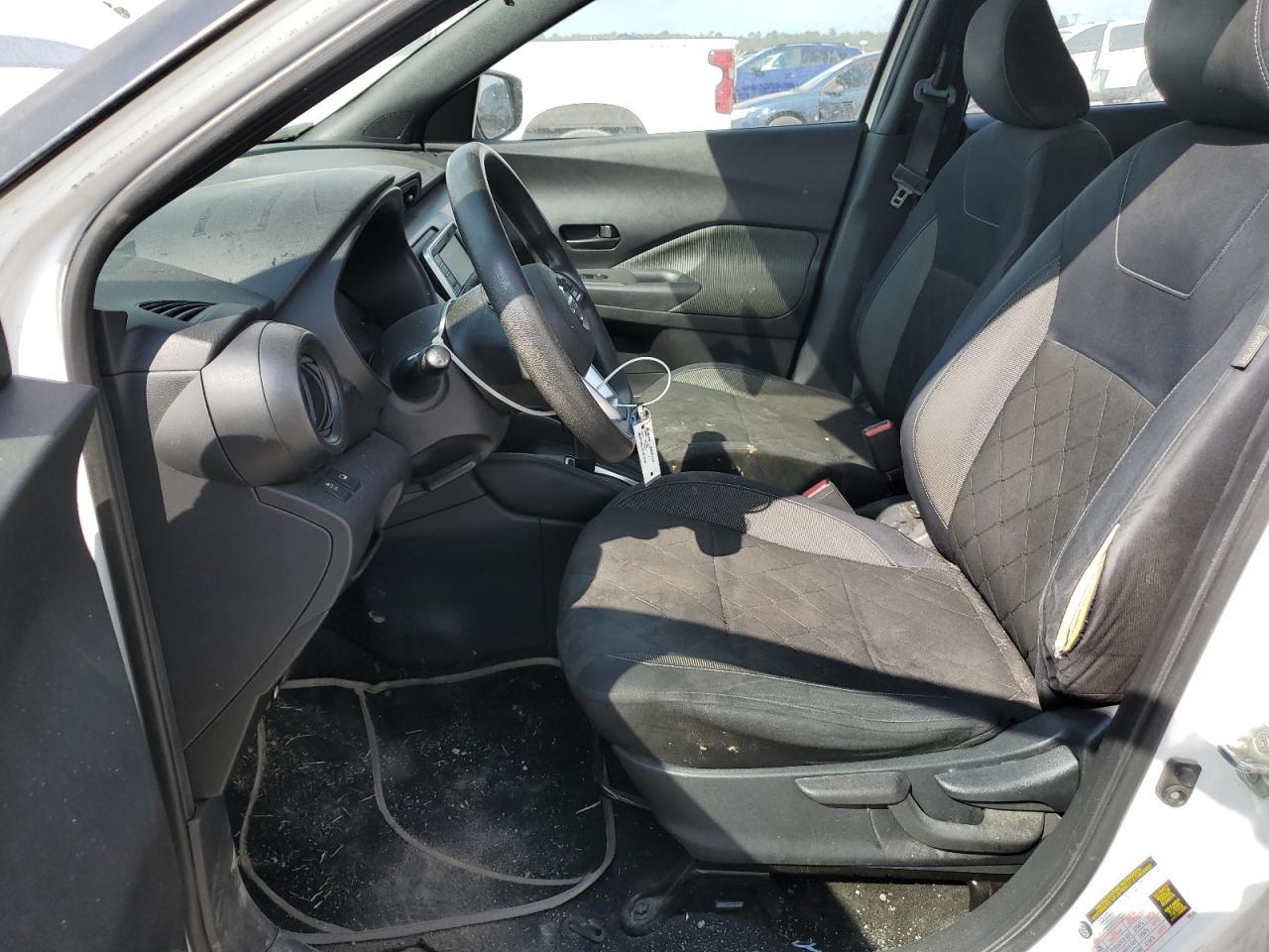 2018 Nissan Kicks S - Image 7