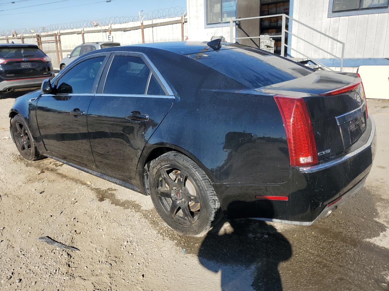 2011 Cadillac Cts - Фото 2