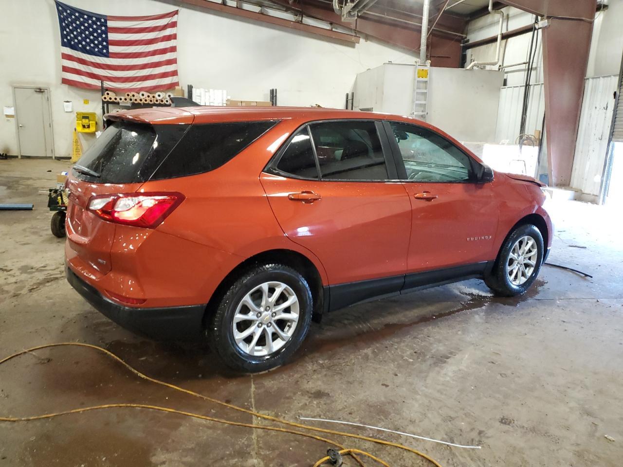 2020 Chevrolet Equinox Ls - Фото 3