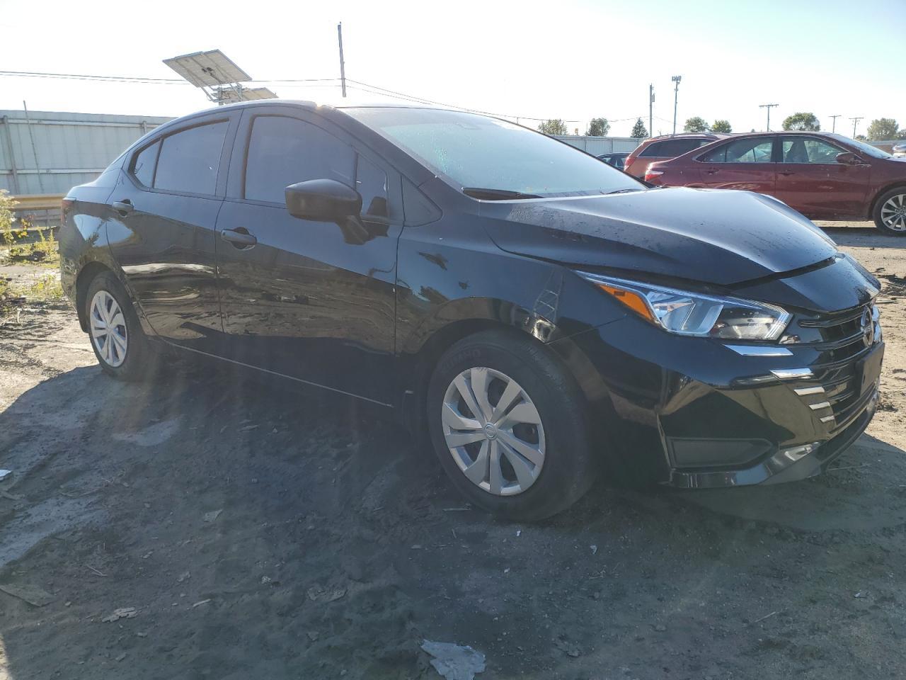 2024 Nissan Versa S - Фото 4