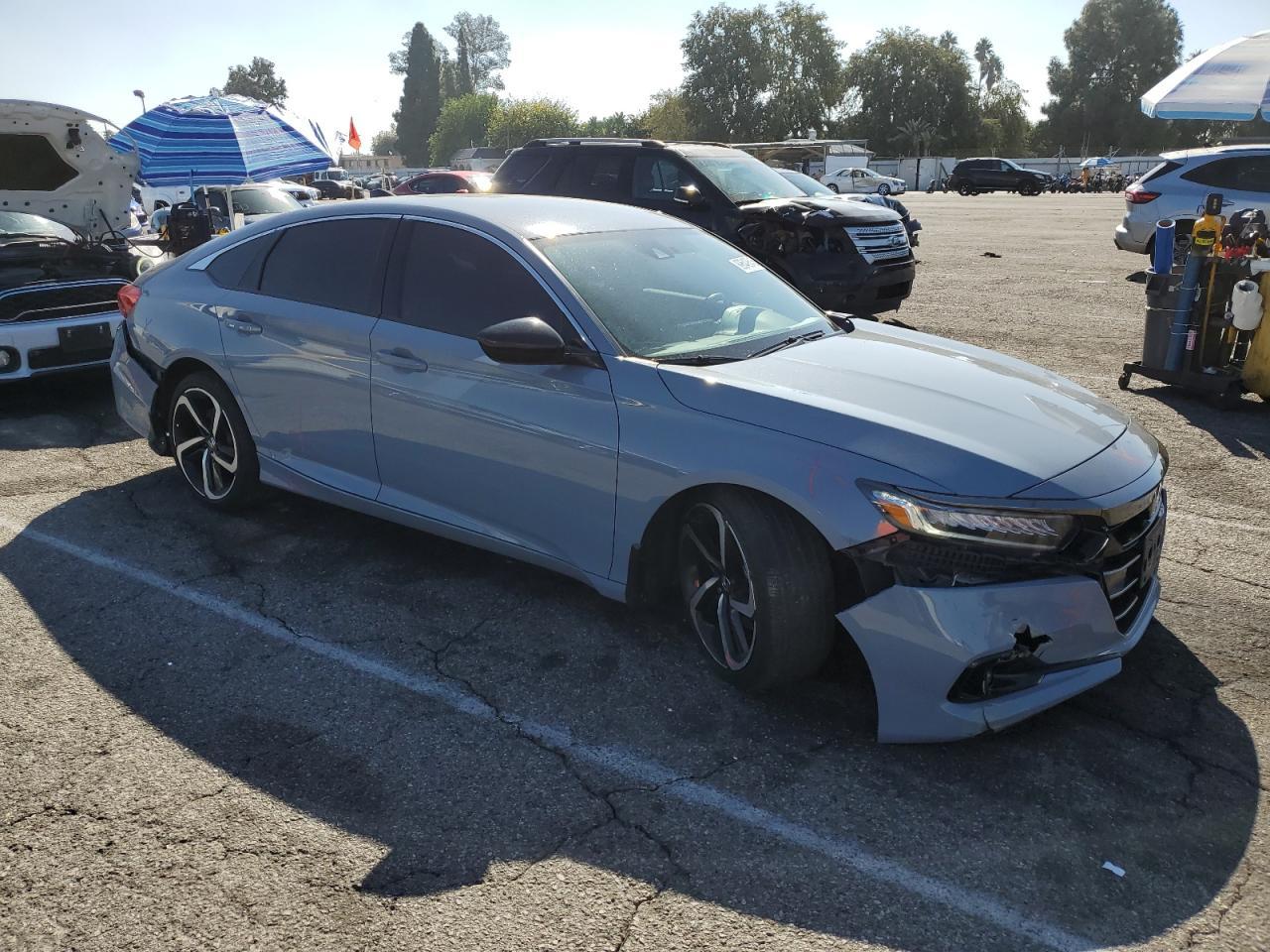 2022 Honda Accord Sport - Image 4