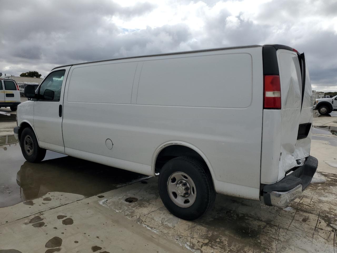 2017 Chevrolet Express G3500 - Image 2