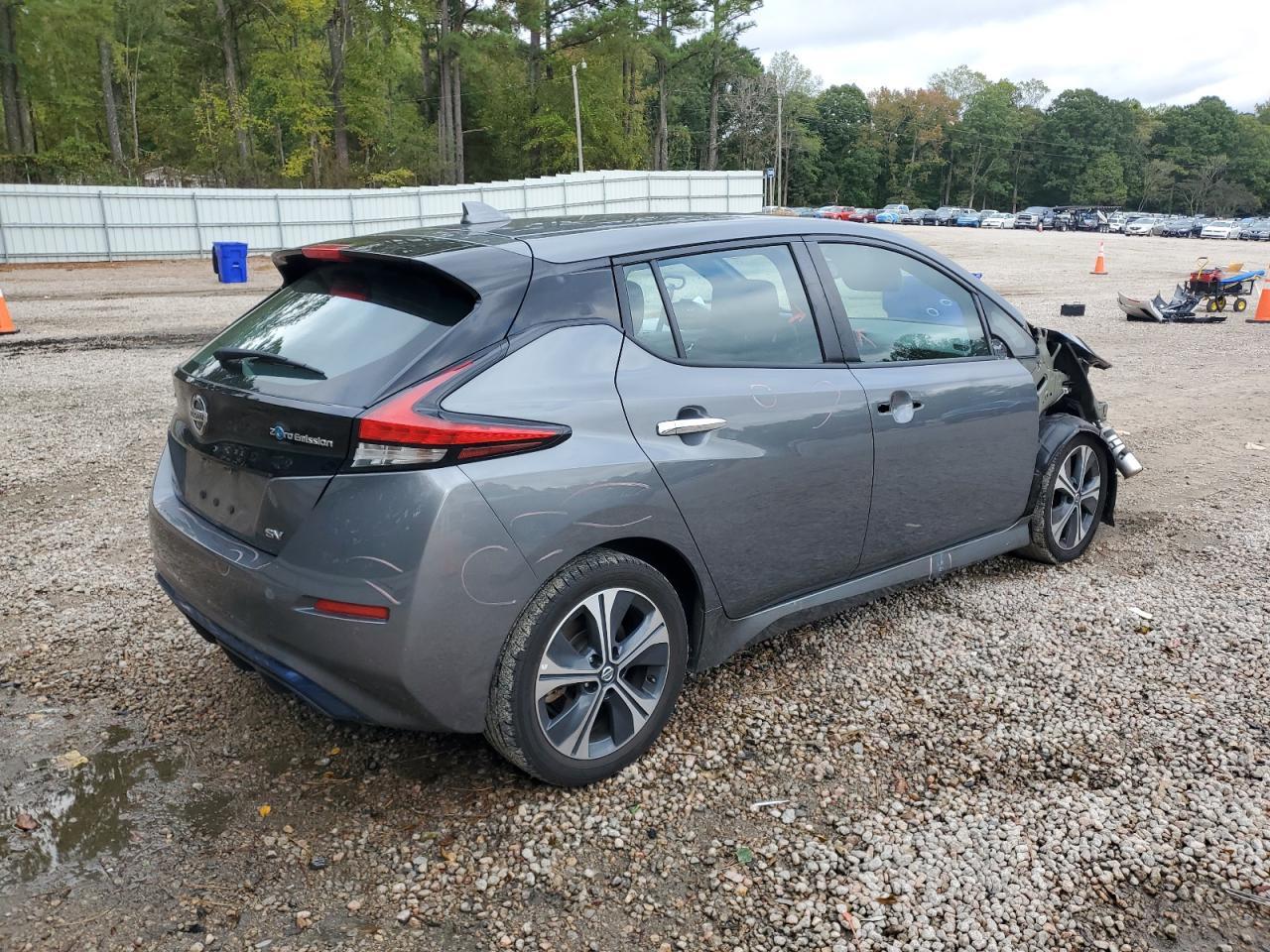 2020 Nissan Leaf Sv - Image 3