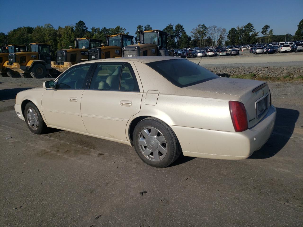 2002 Cadillac Deville Dts - Image 2