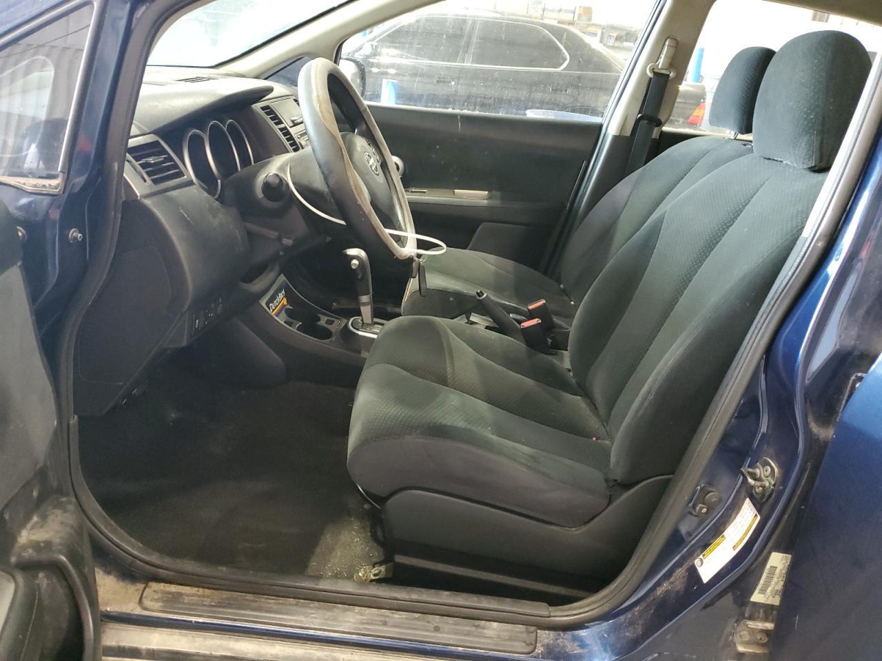 2012 Nissan Versa S - Фото 7