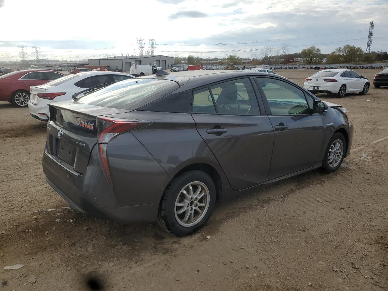 2018 Toyota Prius - Фото 3