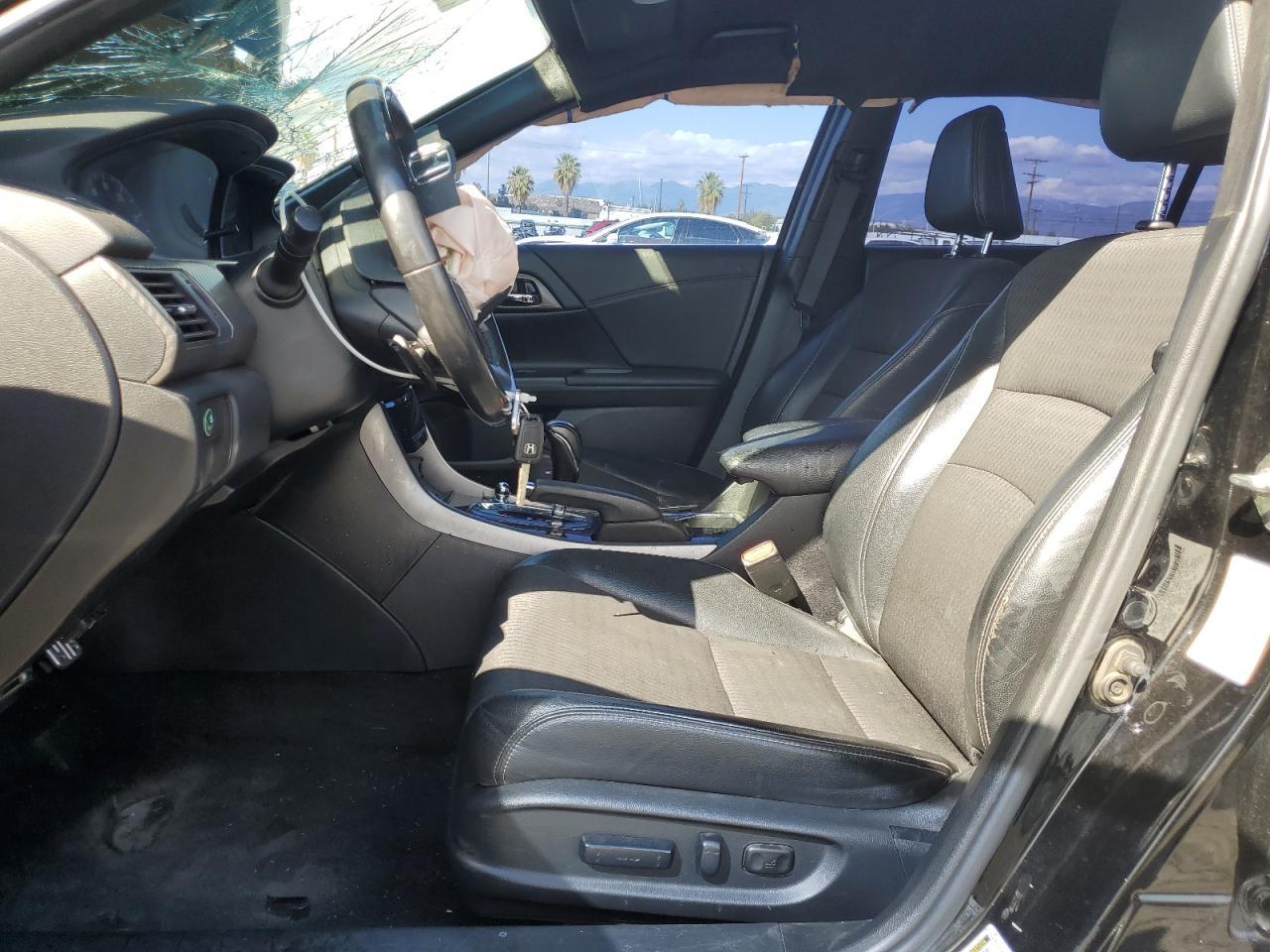 2017 Honda Accord Sport - Image 7