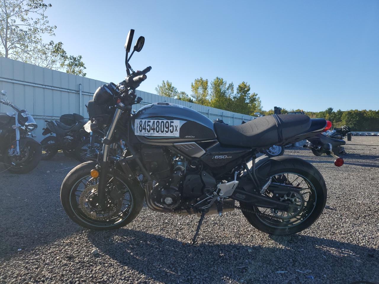 2023 Kawasaki Er650 M - Фото 3
