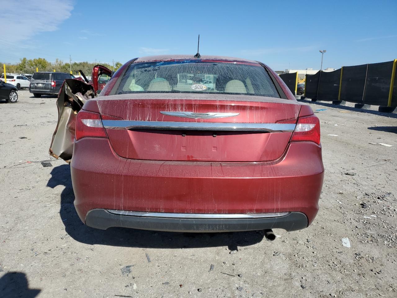 2014 Chrysler 200 Lx - Фото 6
