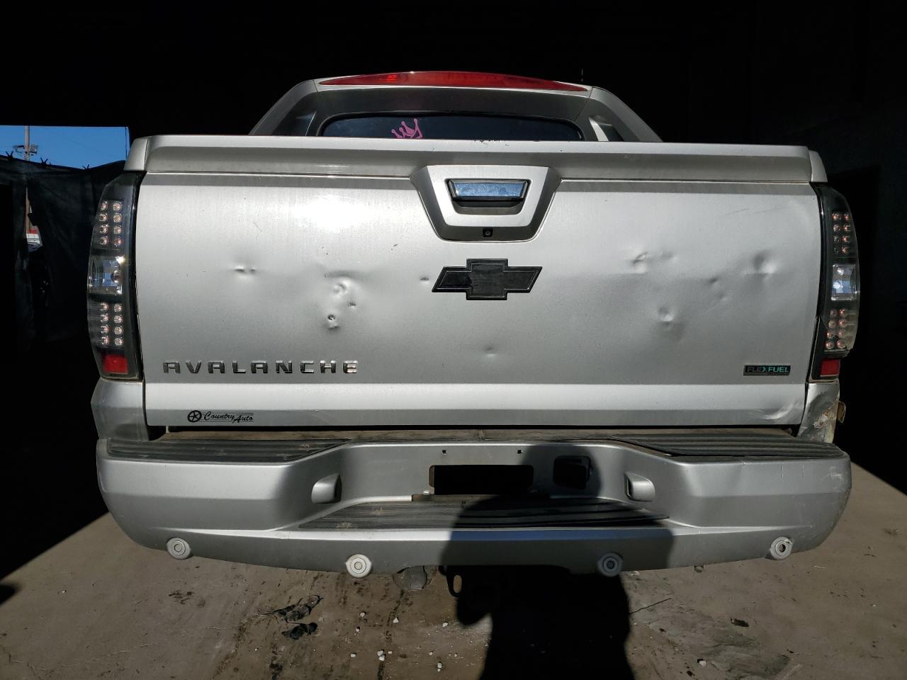 2011 Chevrolet Avalanche Lt - Фото 6