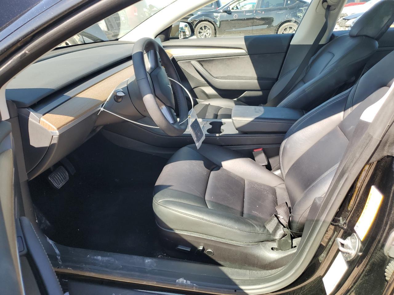 2022 Tesla Model 3 - Фото 7