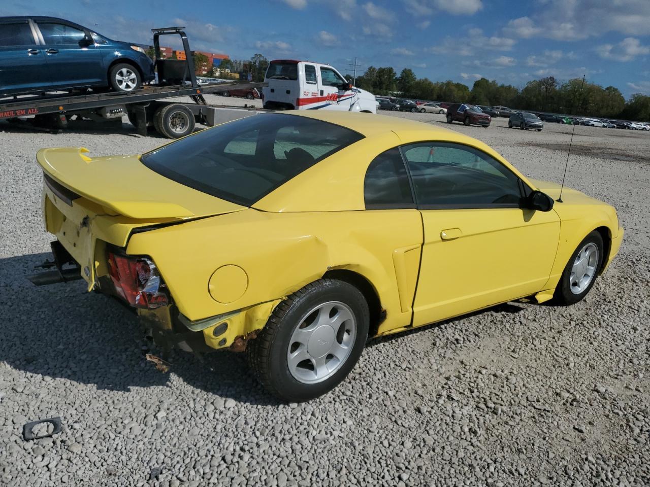 2001 Ford Mustang - Image 3