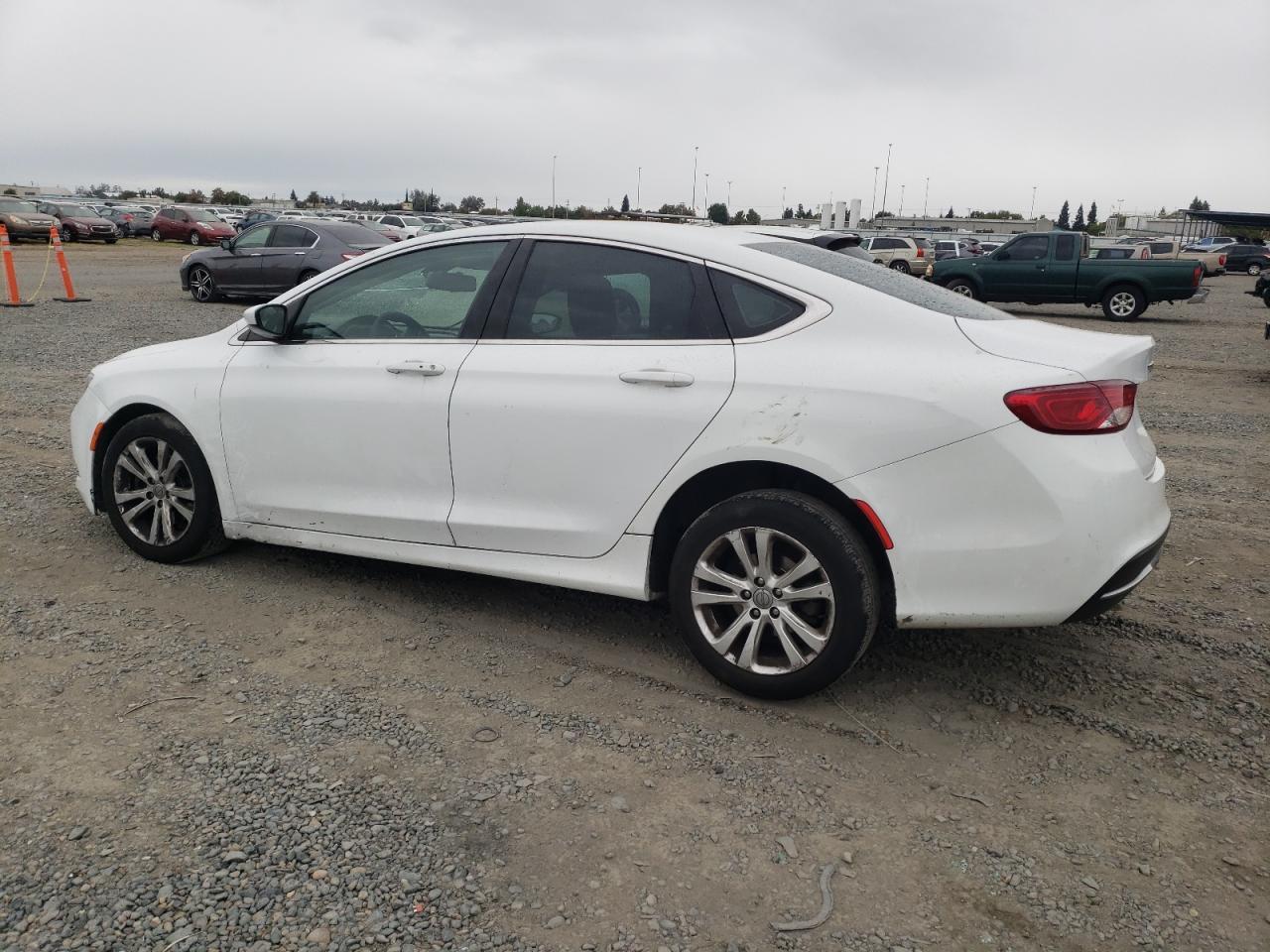 2016 Chrysler 200 Limited - Image 2