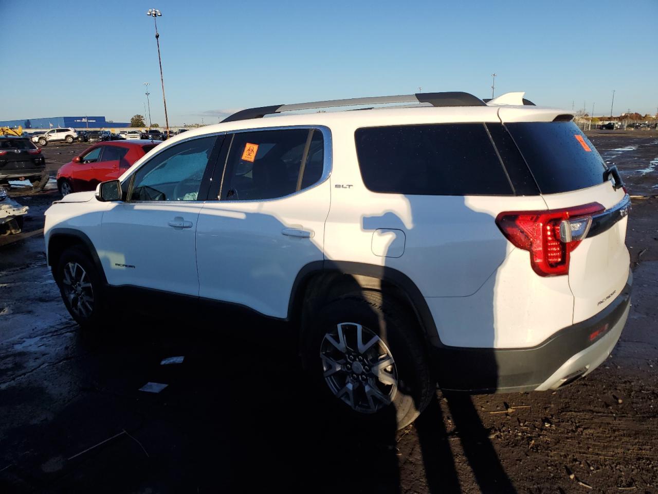2023 GMC Acadia Slt - Фото 2