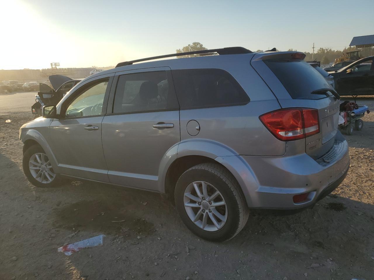 2015 Dodge Journey Sxt - Image 2