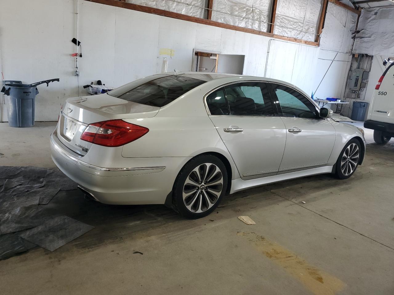 2012 Hyundai Genesis 5.0L - Фото 3