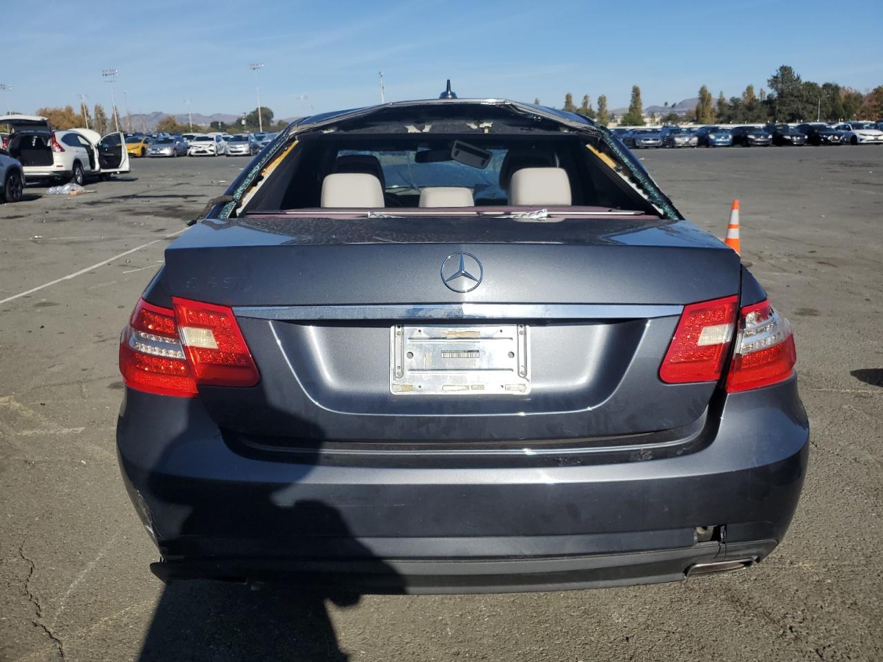 2010 Mercedes-Benz E 350 - Фото 6