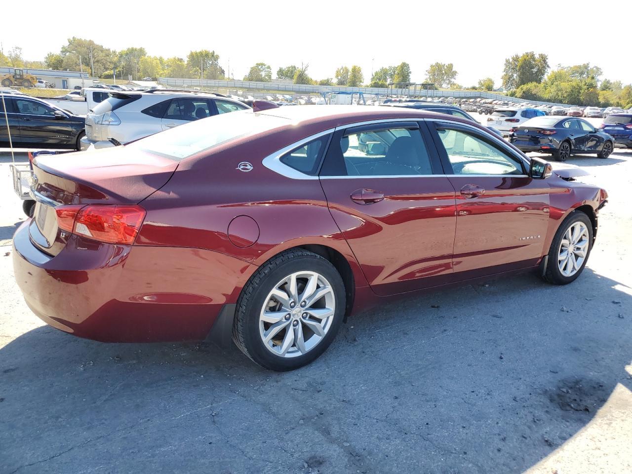 2017 Chevrolet Impala Lt - Image 3