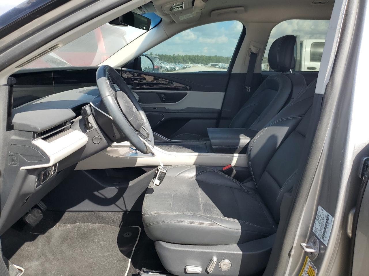 2024 Lincoln Nautilus Premiere - Image 7