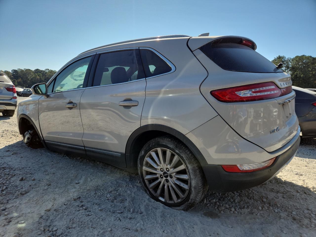 2019 Lincoln Mkc - Image 2