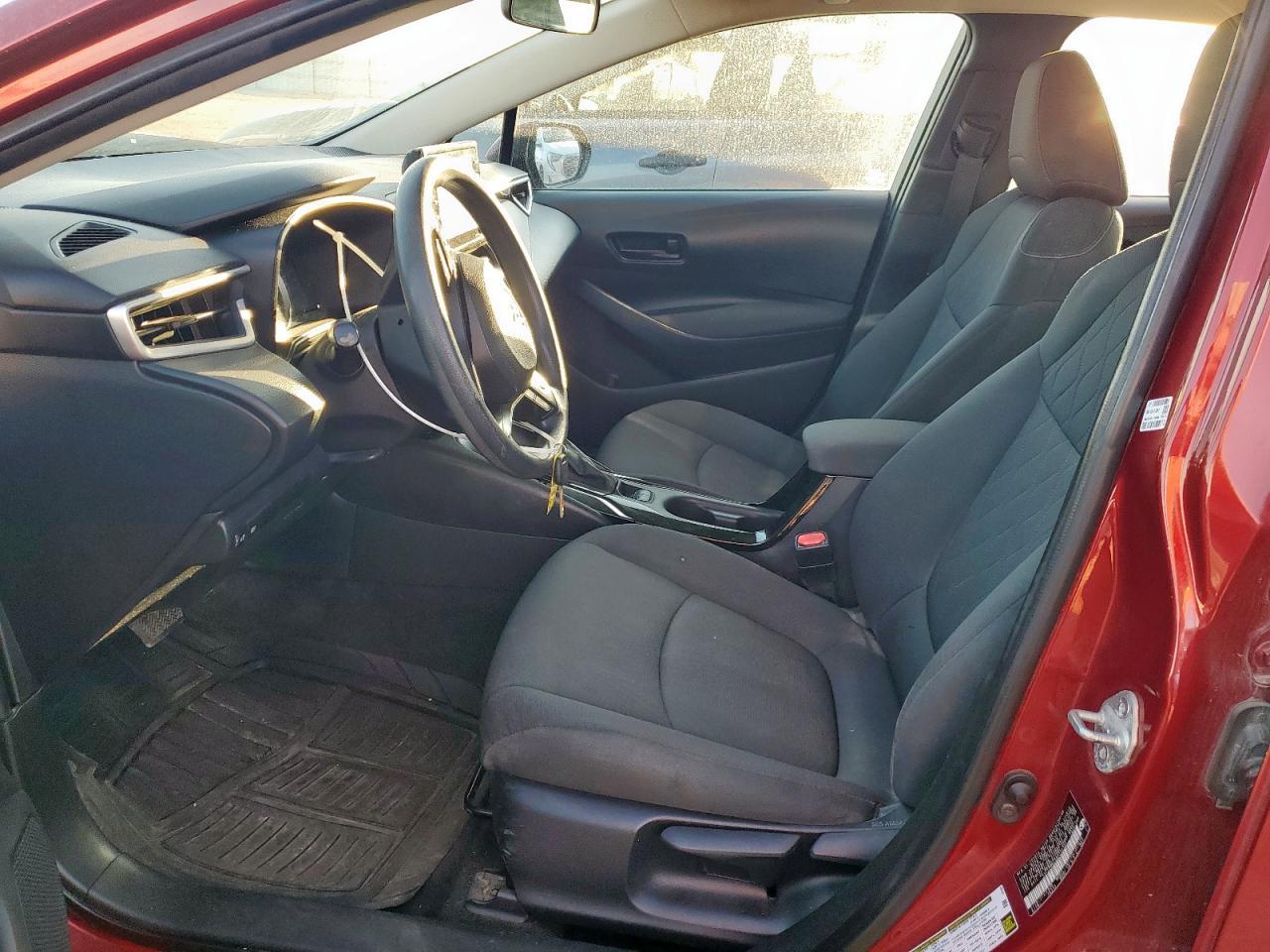 2022 Toyota Corolla Le - Image 7