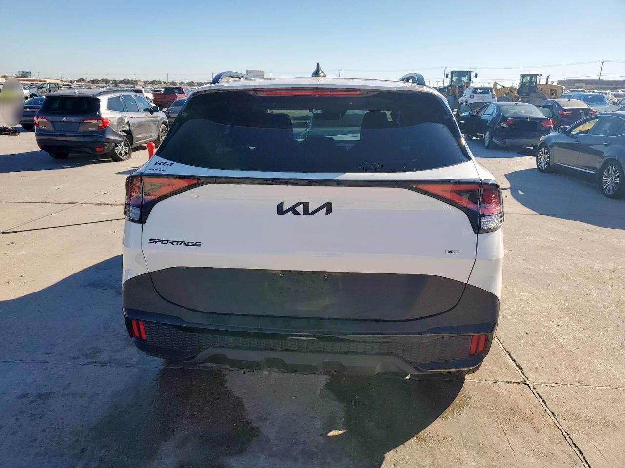 2025 Kia Sportage X Line - Фото 6