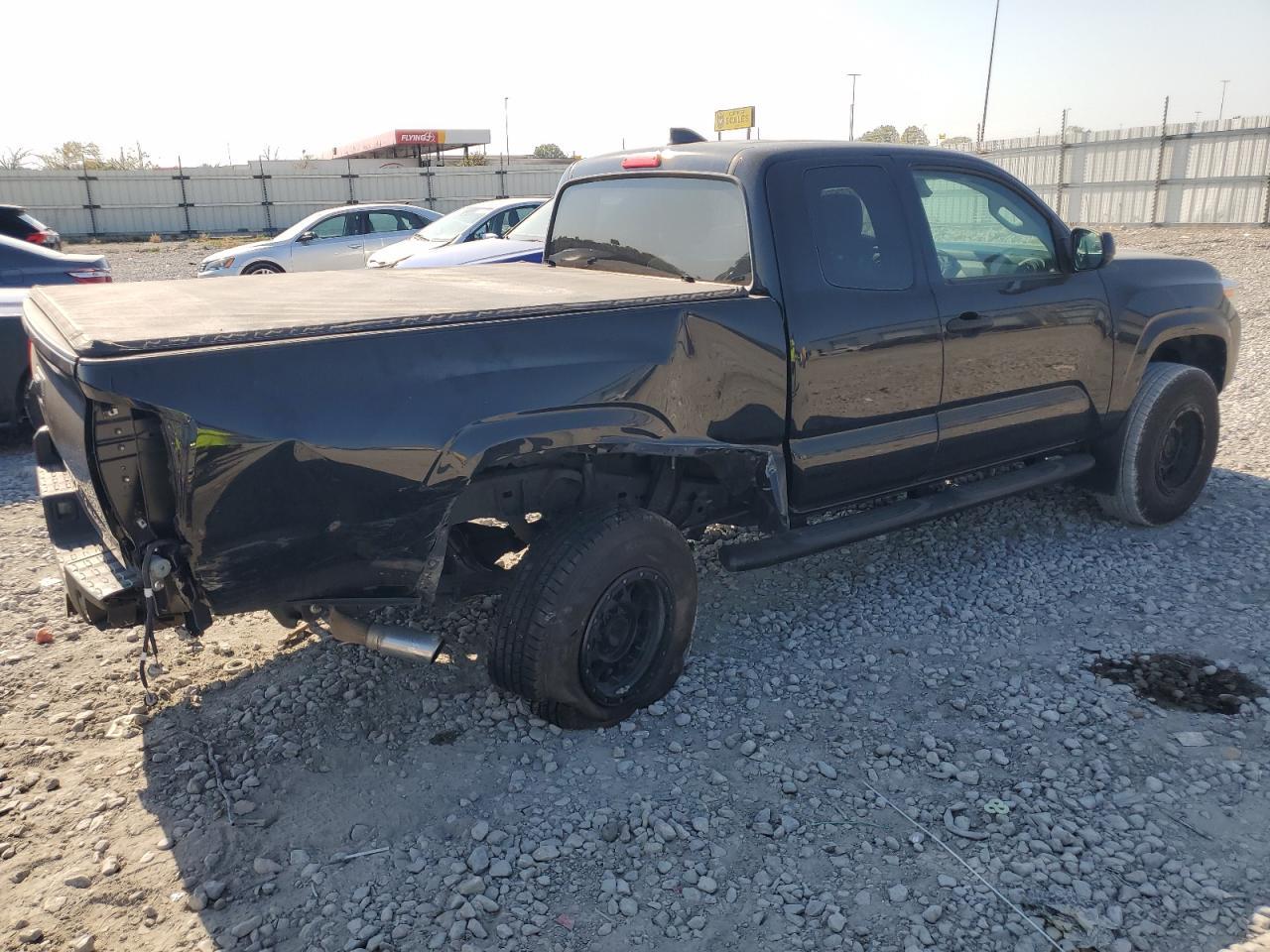 2022 Toyota Tacoma Access Cab - Фото 3