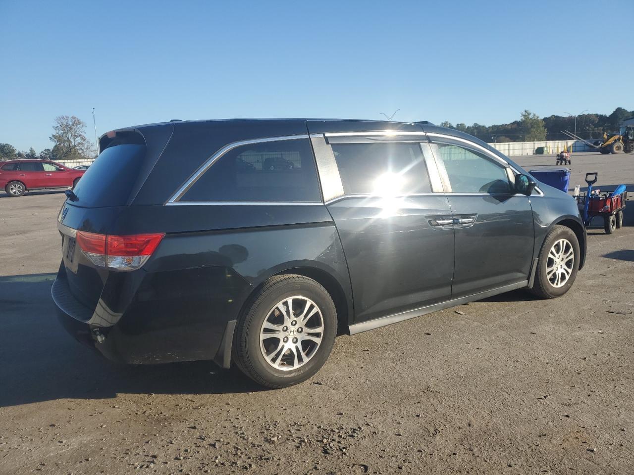 2016 Honda Odyssey Exl - Фото 3