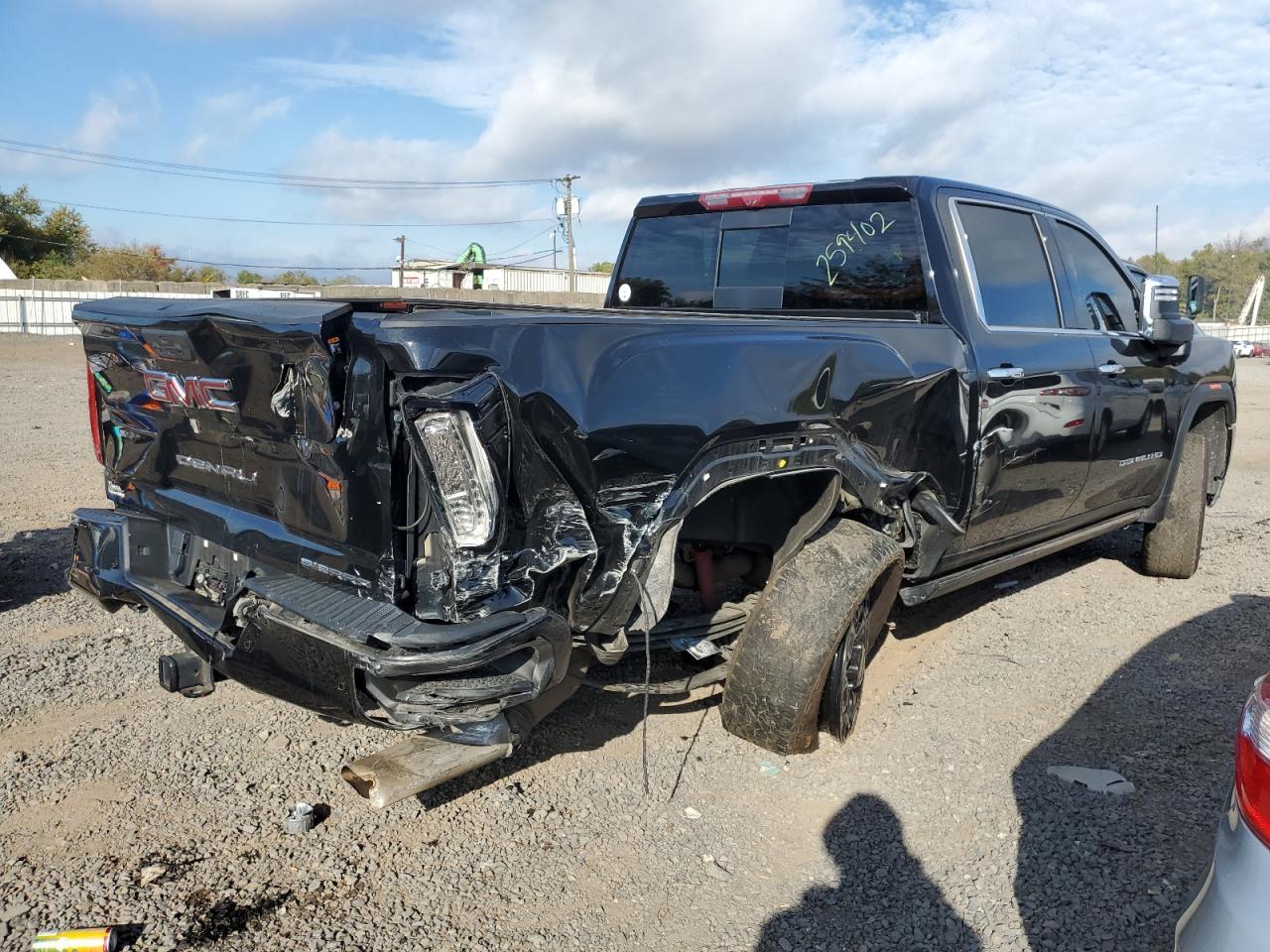 2023 GMC Sierra K2500 Denali - Фото 3